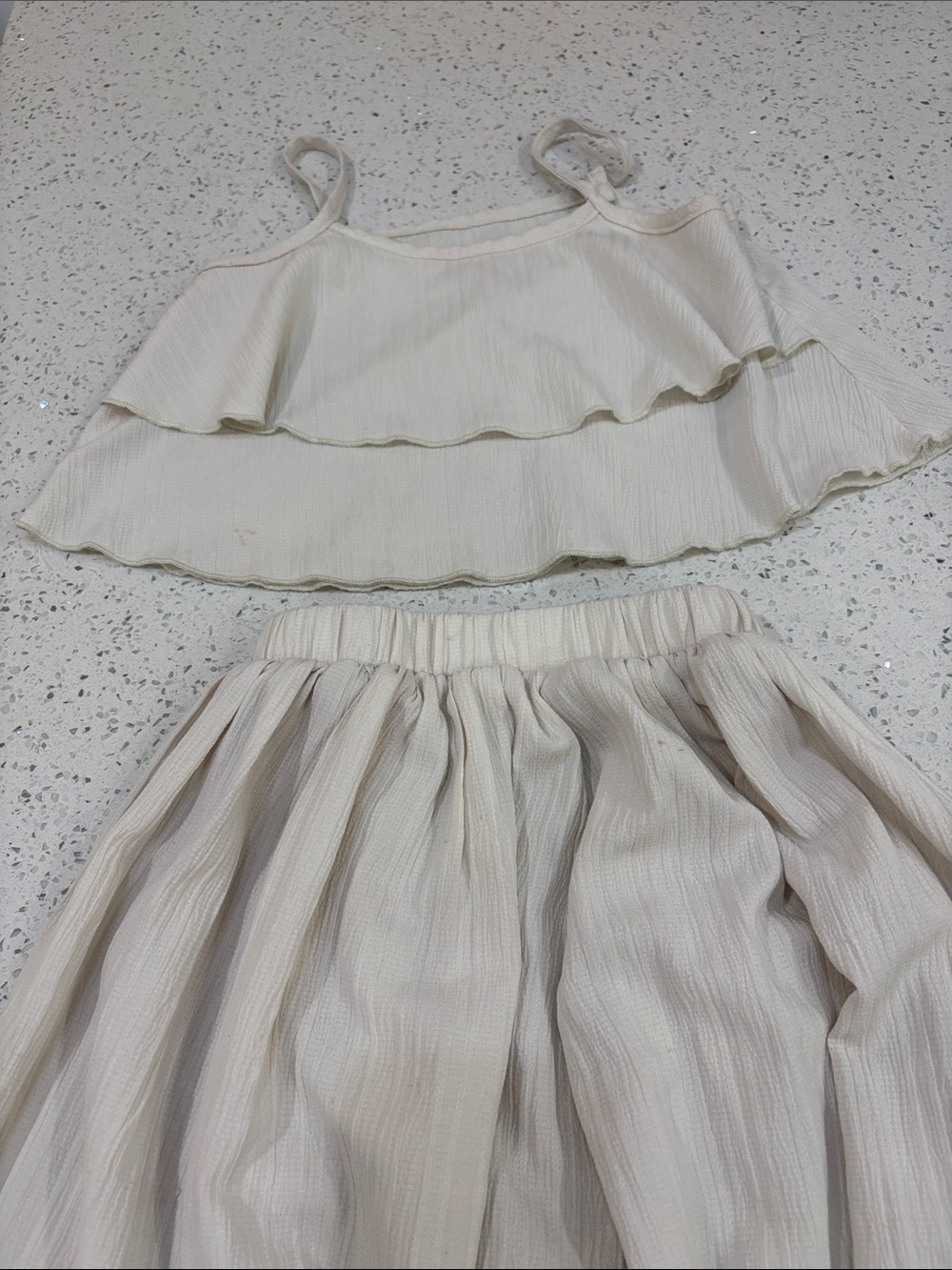 SHEIN Kids Cream Ribbed Ruffle Crop with Wide Leg Pants Set size 10 - Picture 2 of 6